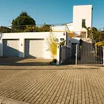 Edles In Architektenvilla Mit Grossem Pool, Sauna, Dachterrasse Und Malerischem Garten Apartmán Pataias