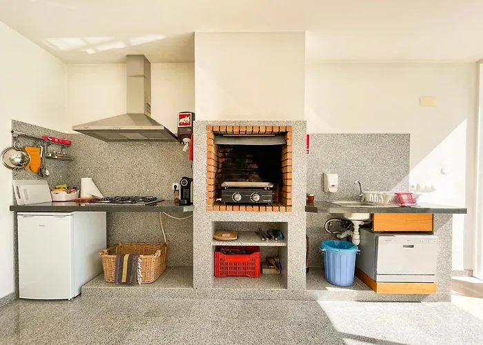 公寓 Edles In Architektenvilla Mit Grossem Pool, Sauna, Dachterrasse Und Malerischem Garten 帕塔亚什